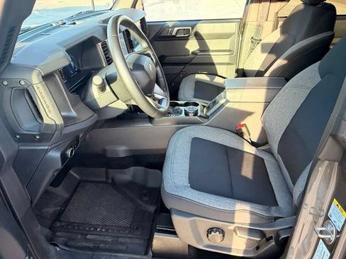 Used 2025 Ford Bronco Big Bend AWD/4WD image 10
