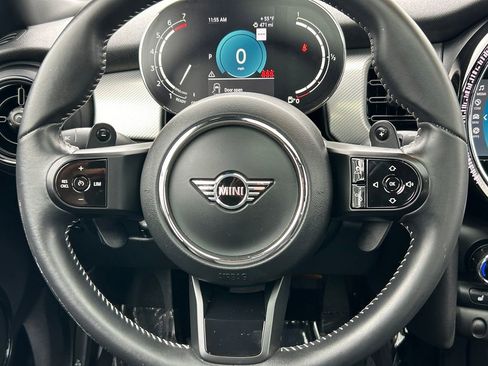 Used 2023 MINI Cooper S image 18