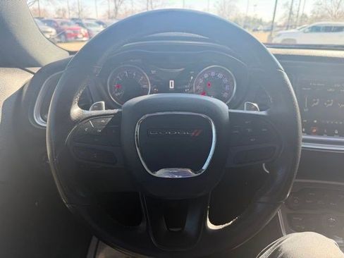 Used 2022 Dodge Challenger GT image 18