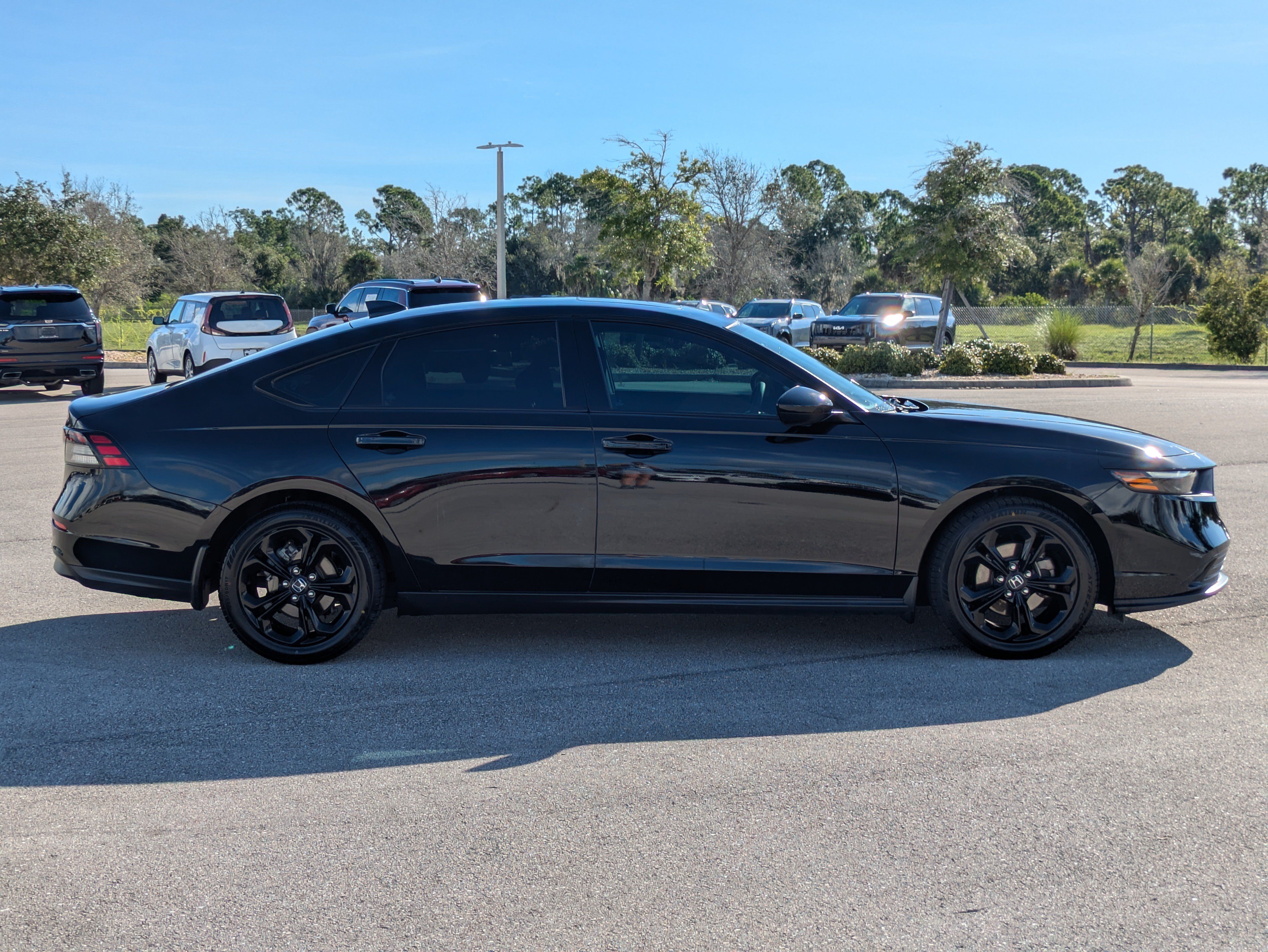Used 2025 Honda Accord SE image 3