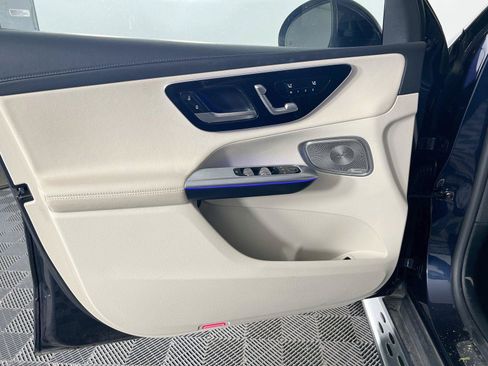 Certified 2023 Mercedes-Benz GLC 300 4MATIC image 19