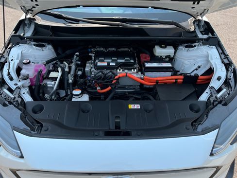 Certified 2023 Subaru Solterra AWD image 21