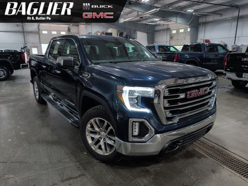 Used 2022 GMC Sierra 1500 SLT w/ SLT Premium Package AWD/4WD image 1