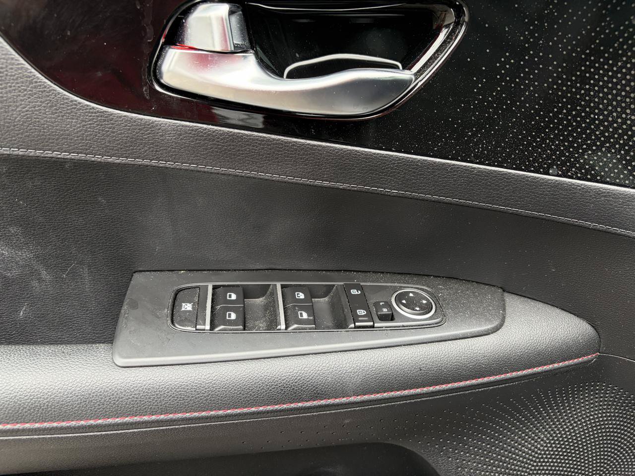 Used 2024 Kia Forte GT w/ GT2 Package FWD image 18