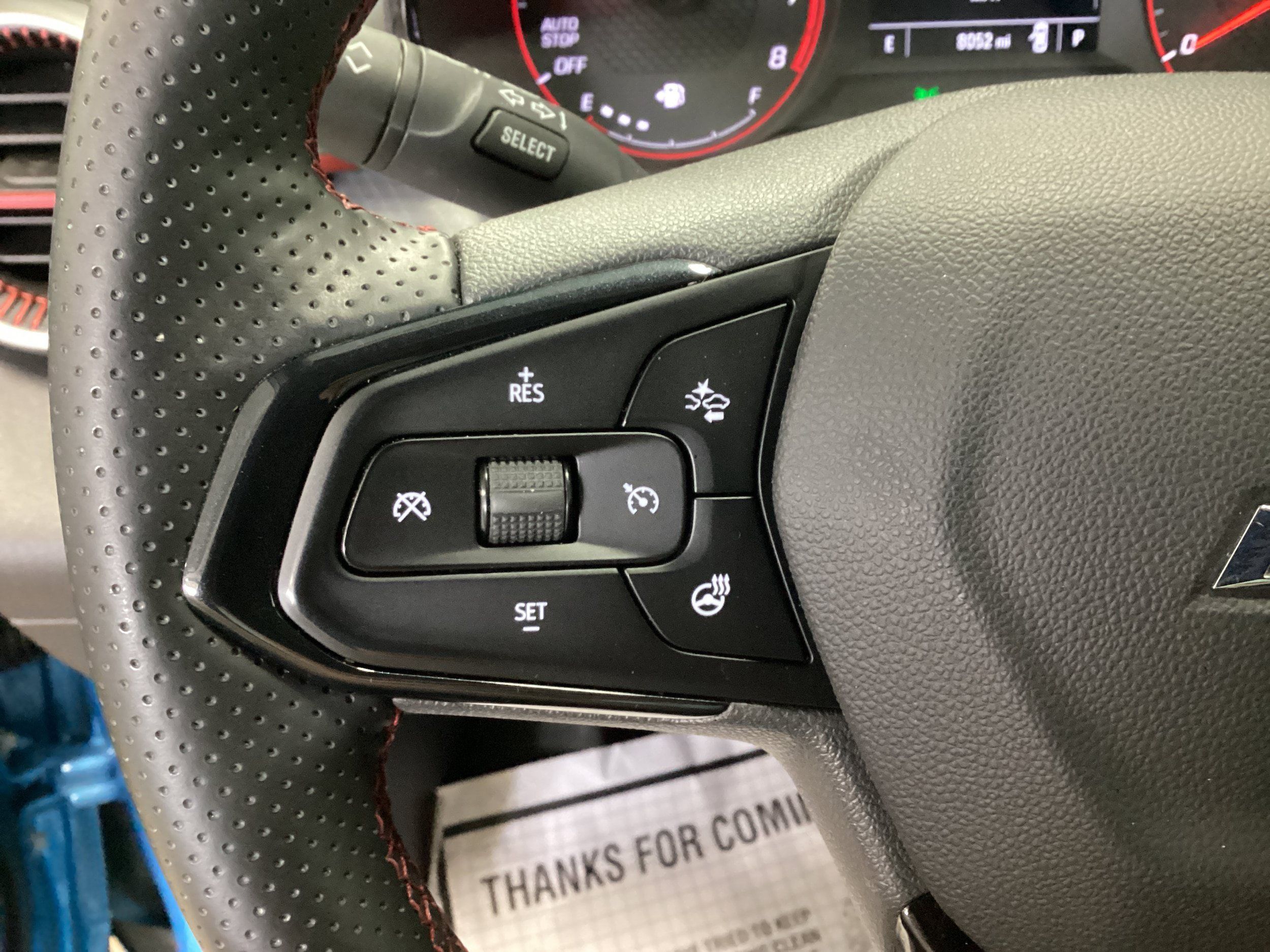 Used 2025 Chevrolet Trax RS FWD image 17