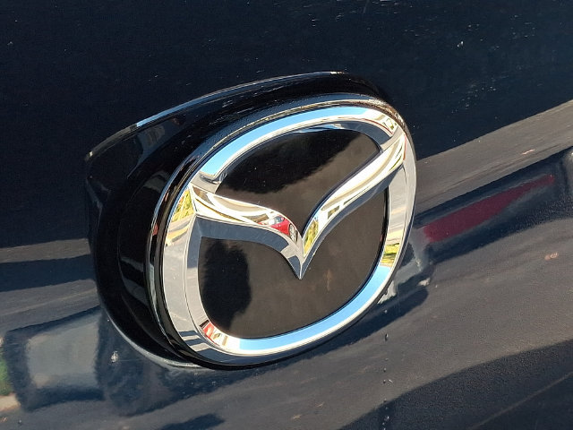 Used 2024 MAZDA MAZDA3 s FWD image 28