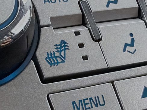 Used 2013 Chevrolet Equinox LTZ image 21