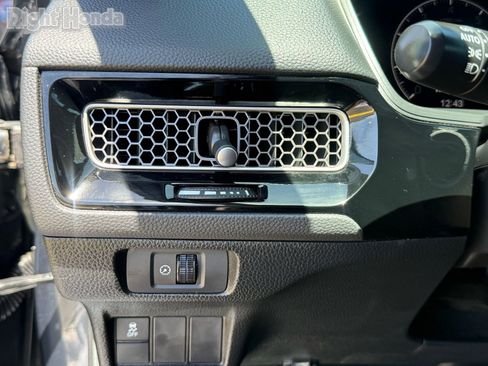 Certified 2025 Honda Civic Sport image 16