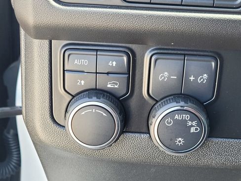 Used 2021 Chevrolet Tahoe RST w/ Luxury Package AWD/4WD image 38