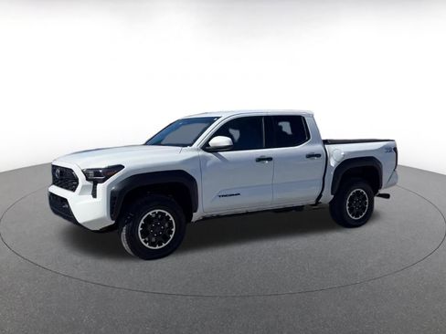 Used 2025 Toyota Tacoma TRD Off-Road image 8