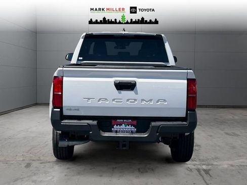 New 2026 Toyota Tacoma SR AWD/4WD image 4