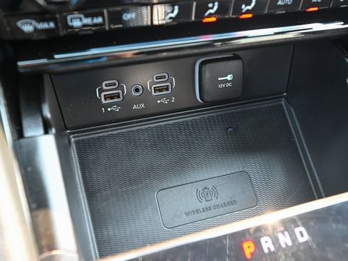 Used 2023 Jeep Grand Cherokee Altitude AWD/4WD image 35
