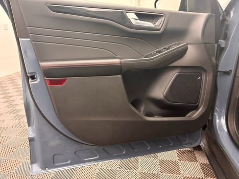 Certified 2023 Ford Escape ST-Line Select w/ Tech Pack #1 image 20