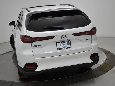 New 2026 MAZDA CX-70 3.3 Turbo w/ Preferred Package AWD/4WD image 10