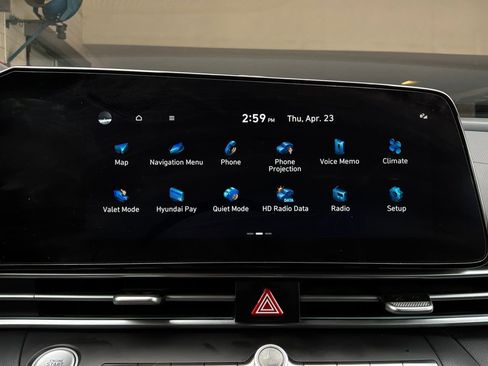 Used 2025 Hyundai Elantra SEL FWD image 30