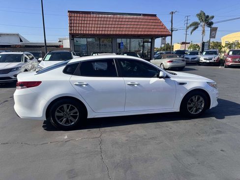 Used 2016 Kia Optima LX FWD image 7