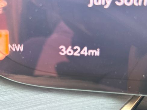 Used 2025 Buick Envision Avenir AWD/4WD image 22