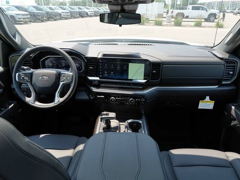 New 2026 Chevrolet Silverado 1500 RST AWD/4WD image 13