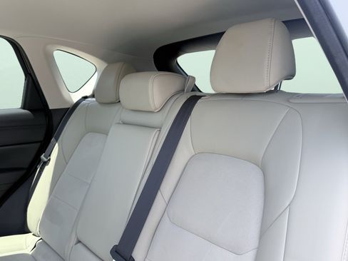 Used 2018 MAZDA CX-5 Touring w/ Preferred Equipment Package FWD image 31