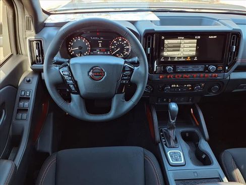 New 2026 Nissan Frontier PRO-4X w/ Pro-4x Convenience Package image 16