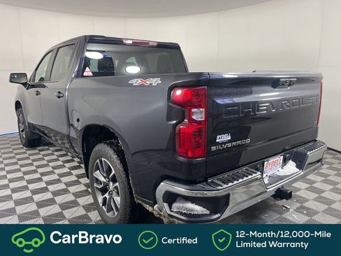 Certified 2022 Chevrolet Silverado 1500 LT AWD/4WD image 9