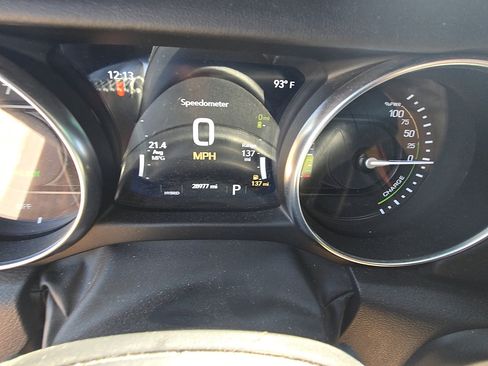 Used 2023 Jeep Wrangler Unlimited Sahara w/ Cold Weather Group AWD/4WD image 13