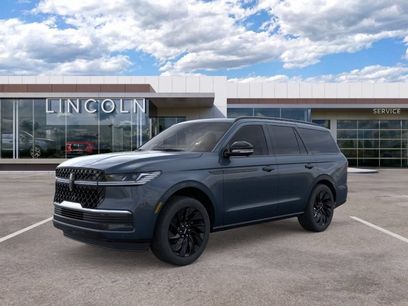 New 2026 Lincoln Navigator Reserve w/ Jet Appearance Package