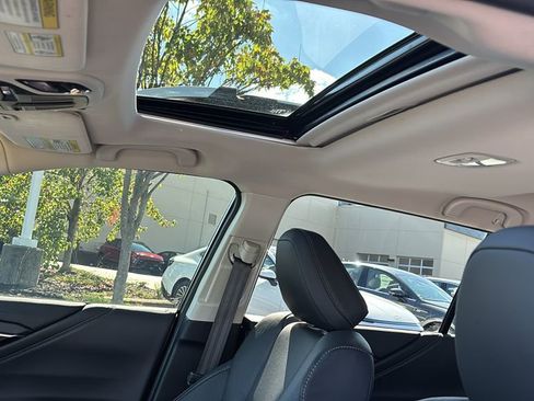 Used 2025 Subaru Outback Touring w/ Popular Package #2 image 25