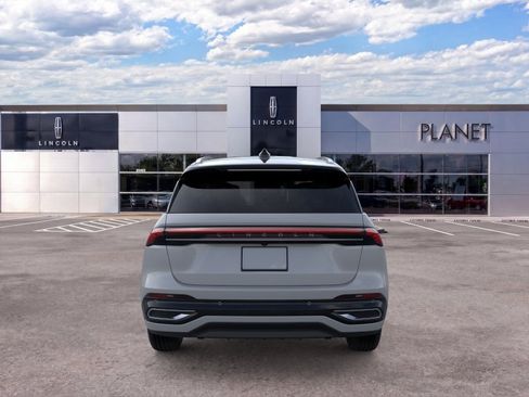 New 2026 Lincoln Nautilus Black Label AWD/4WD image 5