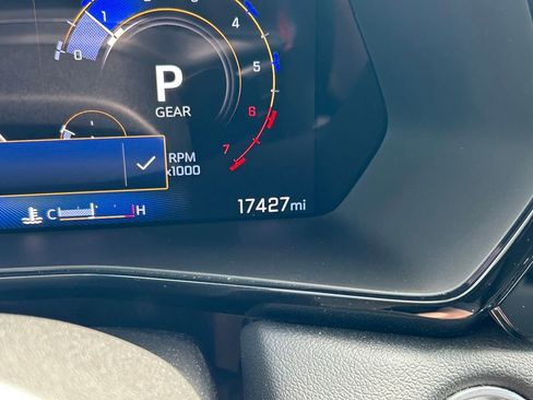 Used 2025 Chevrolet Colorado LT RWD image 29