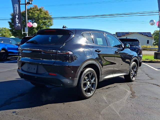 Used 2024 Dodge Hornet GT w/ GT Blacktop Package AWD/4WD image 6