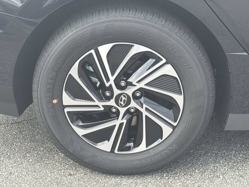 New 2026 Hyundai Sonata Blue FWD image 19