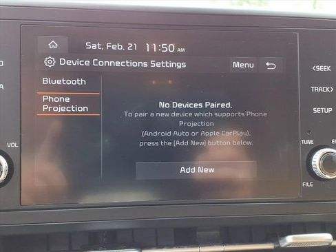 Used 2024 Kia Carnival LX image 9