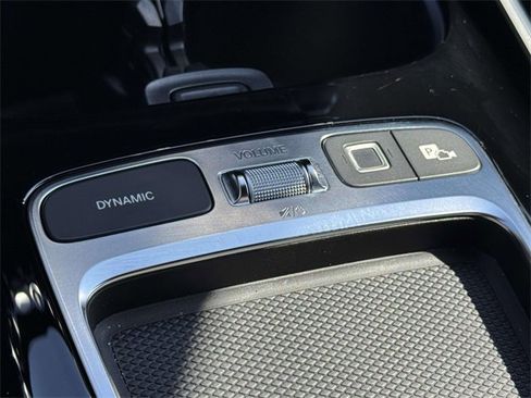 Certified 2025 Mercedes-Benz GLA 250 4MATIC image 30