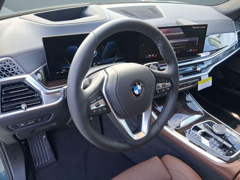 Used 2026 BMW X5 xDrive40i w/ Climate Comfort Package AWD/4WD image 4