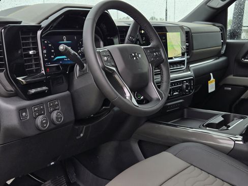 New 2026 Chevrolet Silverado 2500 ZR2 AWD/4WD image 18