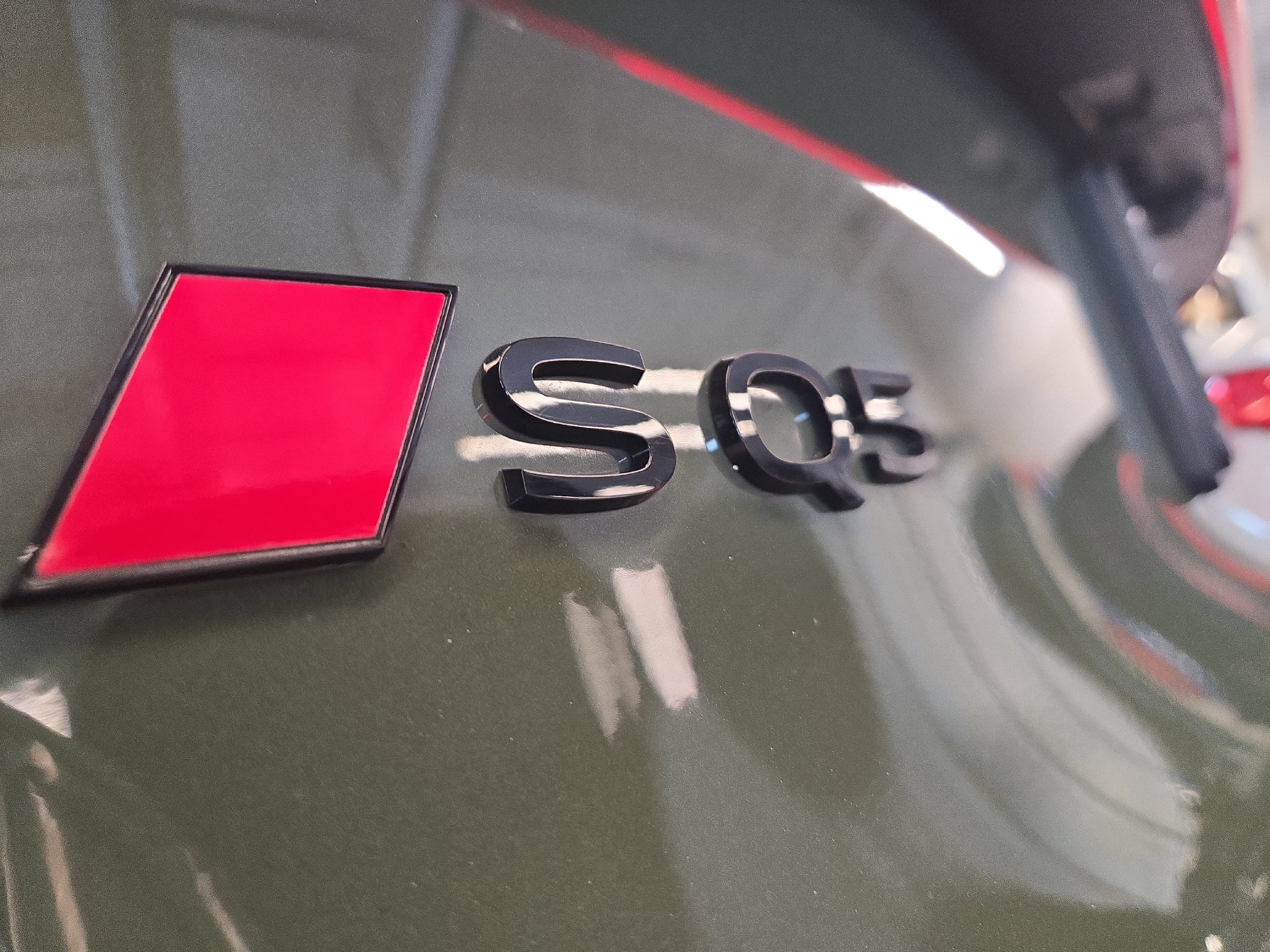 Certified 2025 Audi SQ5 Premium Plus AWD/4WD image 11