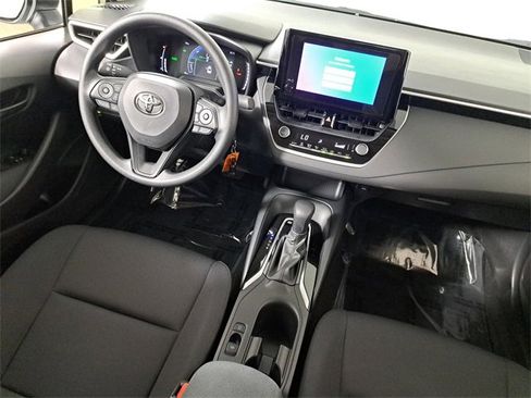 Used 2026 Toyota Corolla XLE image 15