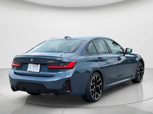 New 2026 BMW 330i Sedan w/ M Sport Package RWD image 5