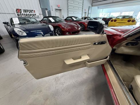 Used 1988 Mercedes-Benz 560 SL image 51