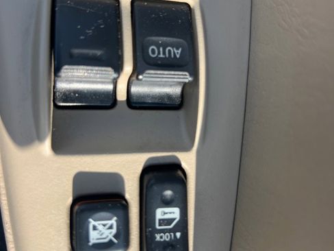 Used 2007 Toyota Solara SE FWD image 23