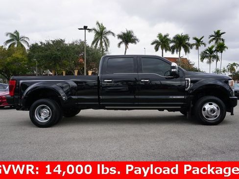 Certified 2022 Ford F350 Platinum image 9