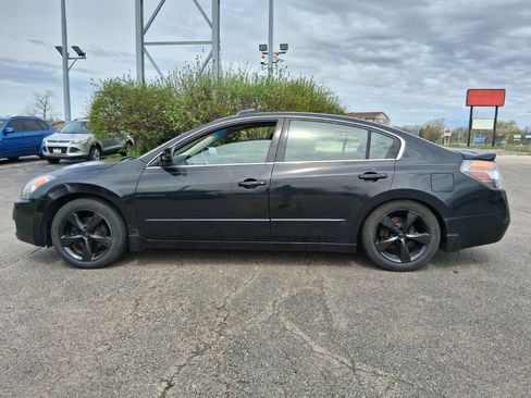 Used 2008 Nissan Altima 3.5 SE w/ Sport Pkg FWD image 4