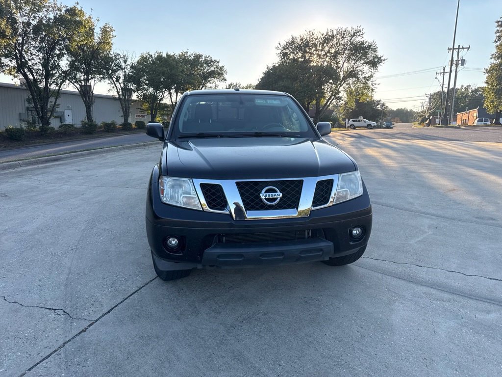 Used 2016 Nissan Frontier SV AWD/4WD image 5