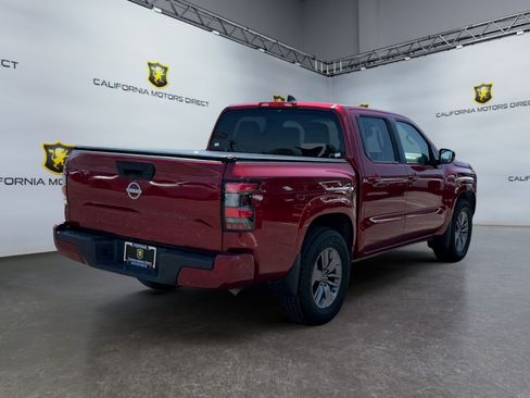 Used 2025 Nissan Frontier SV RWD image 5