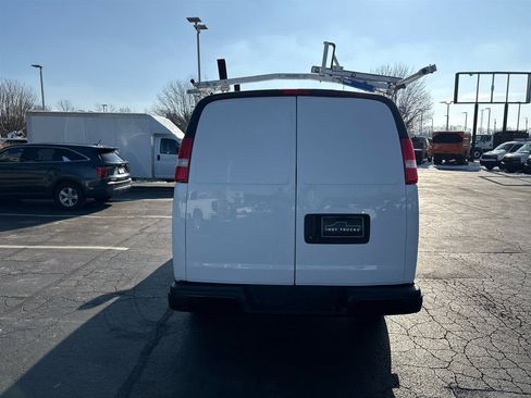 Used 2020 Chevrolet Express 2500 w/ Safety Package image 7