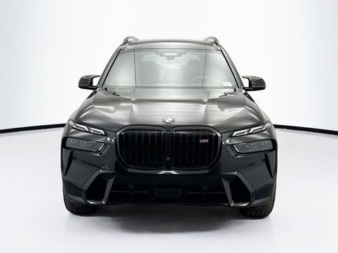 New 2026 BMW X7 M60i image 2