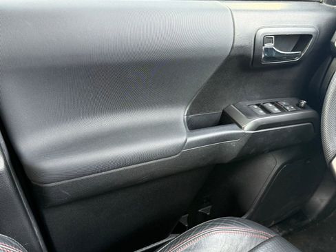 Used 2023 Toyota Tacoma TRD Pro image 34