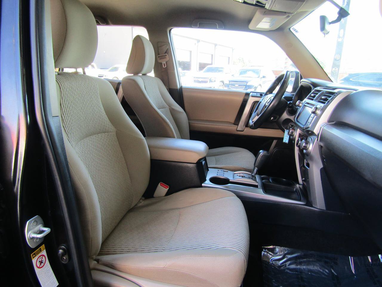 Used 2018 Toyota 4Runner SR5 RWD image 12