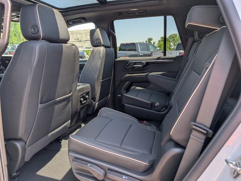 New 2026 Chevrolet Tahoe Premier RWD image 15